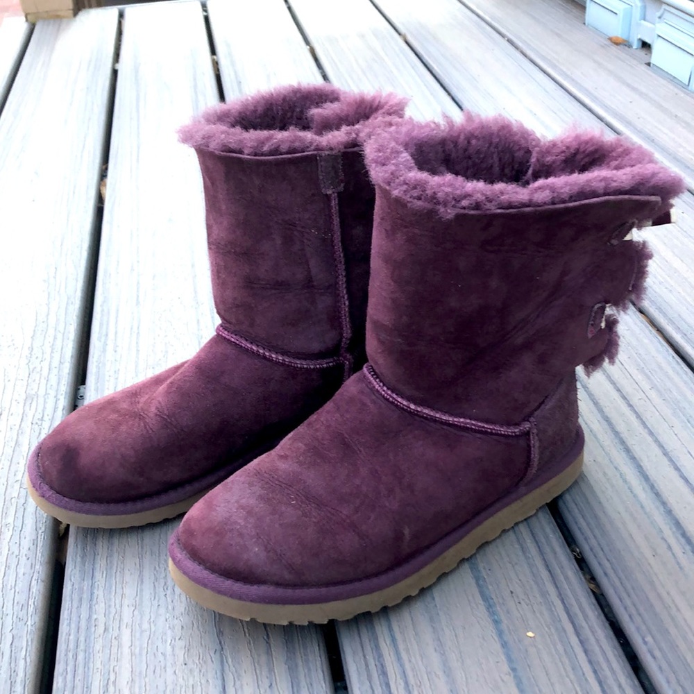 UGG boots Bailey Bow II purple eggplant purple and white striped lace bow tie - Picture 3 of 6